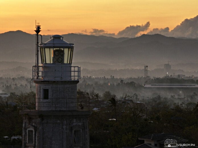 Golden hour at the lighthouse in Liloan.