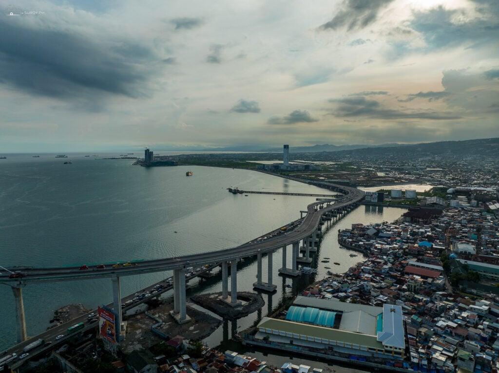 The tail part of the bridge going to South Road Properties in Cebu City.