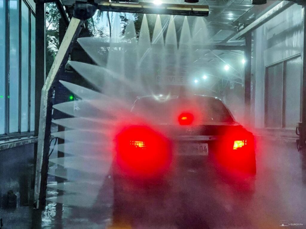 Speedy1 Carwash in Lahug, Cebu City.