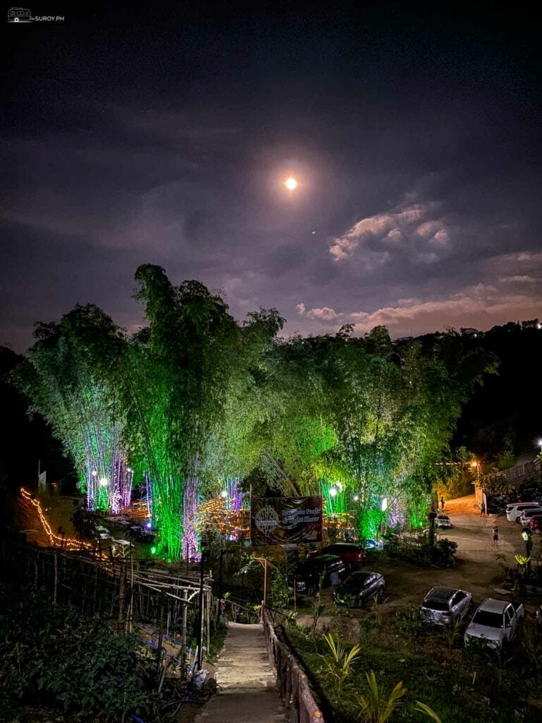 There used to be a bamboo park with a fantastic light show where you could watch an outdoor movie at Serenity, but it was unfortunately destroyed during Typhoon Odette.