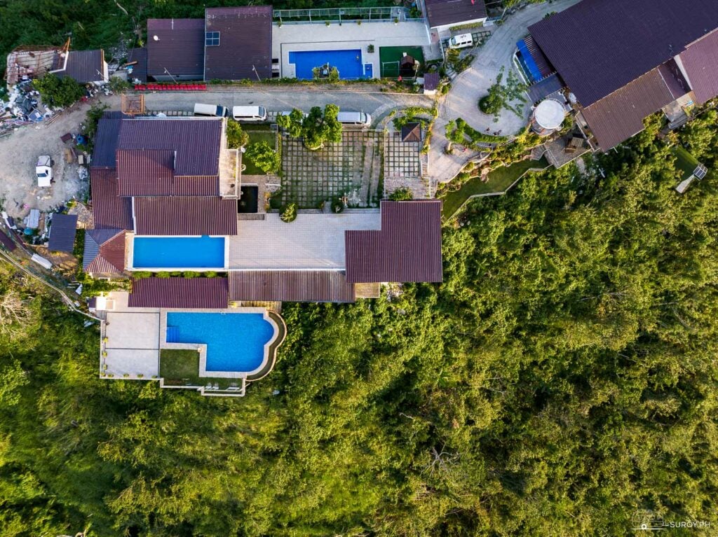 A top-down view of the four rest houses available for rent and for day use. 