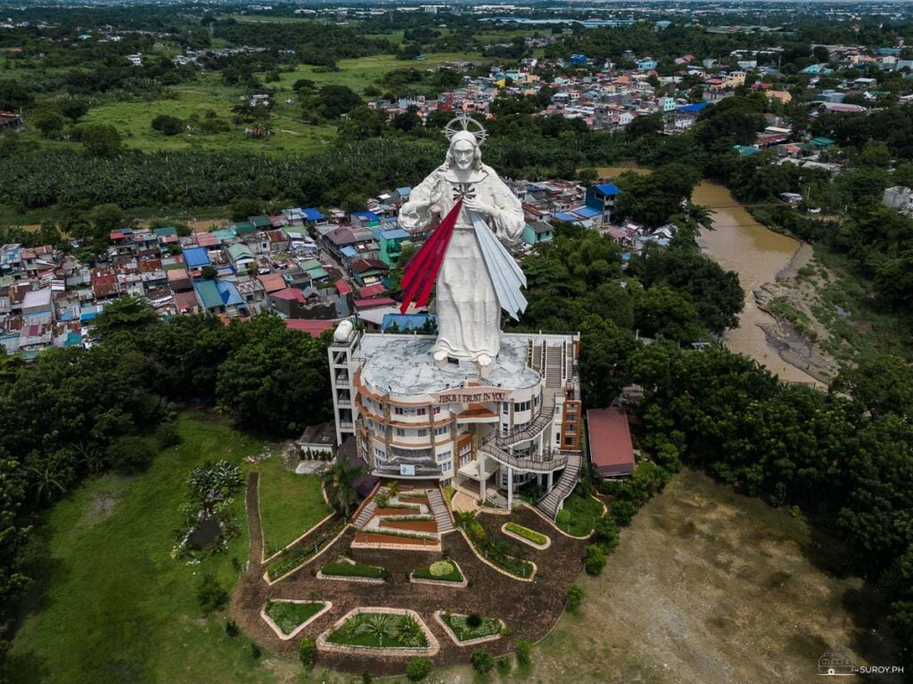 Sacred Heights: 7 Magnificent Religious Structures on Philippine Hills ...