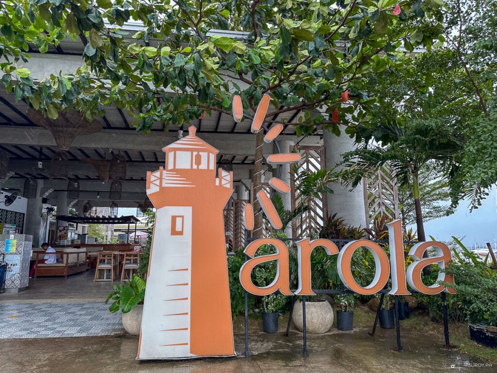 Parola Seaview Restaurant is one of our favorite restaurants in Cebu. The word "Parola" means lighthouse in the Cebuano dialect.