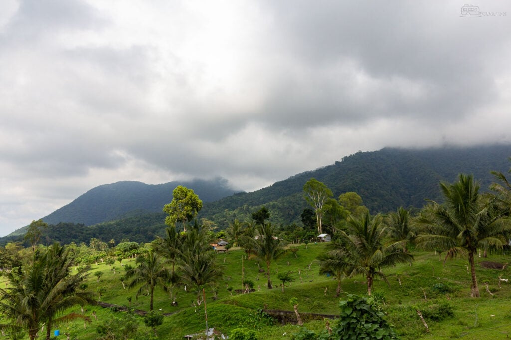 Breathe in the fresh mountain air and soak in the breathtaking views of the lush, green hills surrounding Campuestohan Highland Resort.