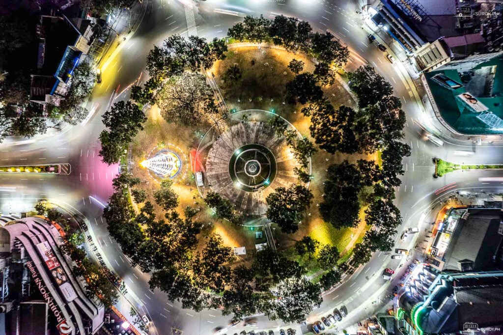 Fuente Osmeña Circle in 2022.