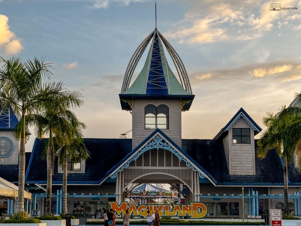 Magikland is the first Disney inspired theme park in Negros.