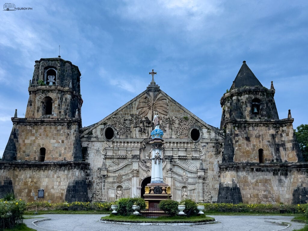 The iconic Miagao Church, a UNESCO World Heritage Site, stands as a testament to the rich history and cultural heritage of Iloilo.