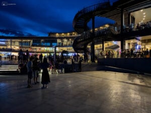 The crowd during weekends at Tops in Busay.