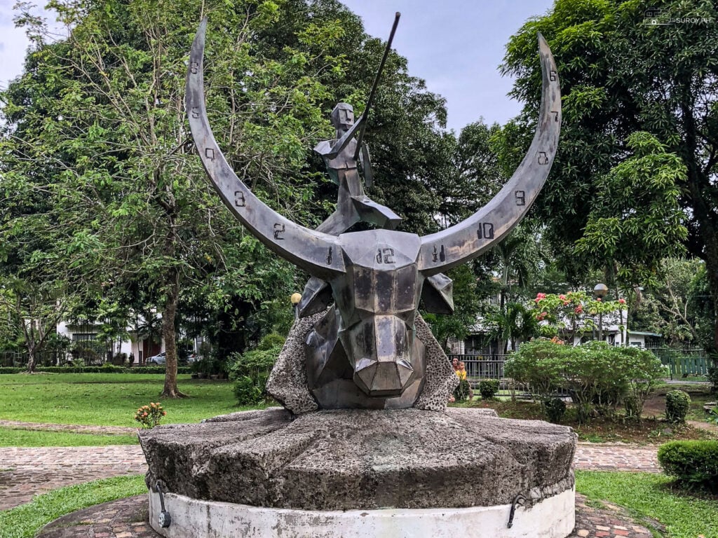 A striking sculpture of a carabao symbolizes the agricultural roots and cultural significance of Victorias City in Negros.