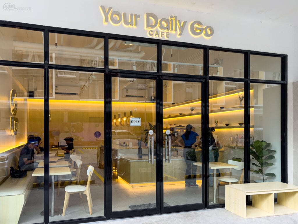 Discover the serene oasis of Your Daily Go Café in Banilad, Cebu – where matcha dreams come true!