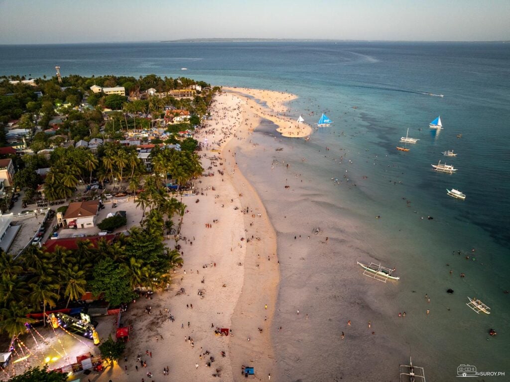 There are plenty of water activities that you can do in the island.