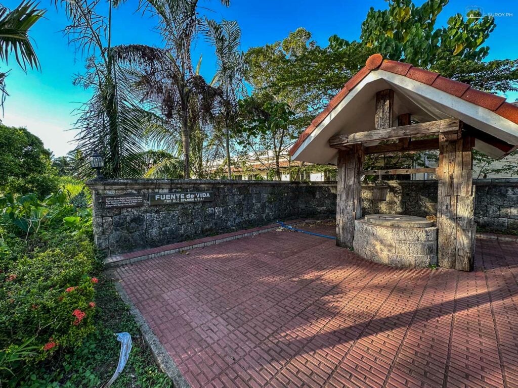 The old parish well, Fuente de Vida, is a historical site within Panay Church grounds.