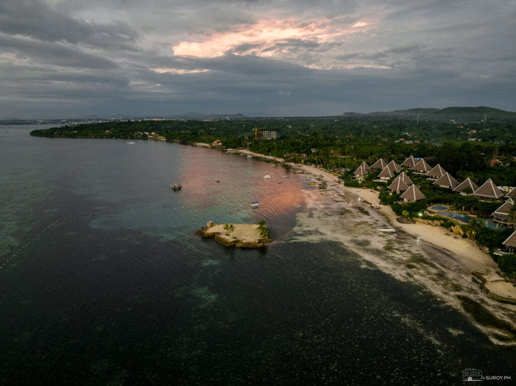 Sunset hues over Mithi Resort and Spa’s private island, a slice of heaven in Panglao, Bohol.