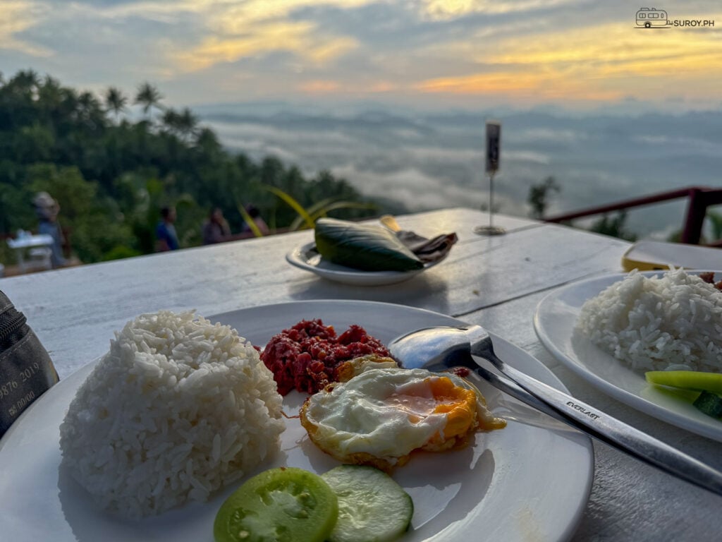 A dining experience unlike any other—Incredable Café lets you dine above the clouds with sweeping views of nature.