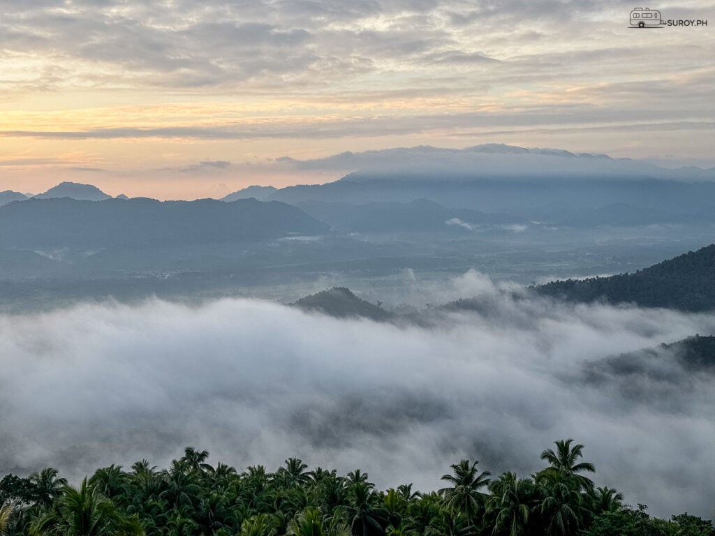 Find serenity in the Sea of Clouds—Incredable Café offers an unforgettable view of the mist-kissed mountains of Baybay.